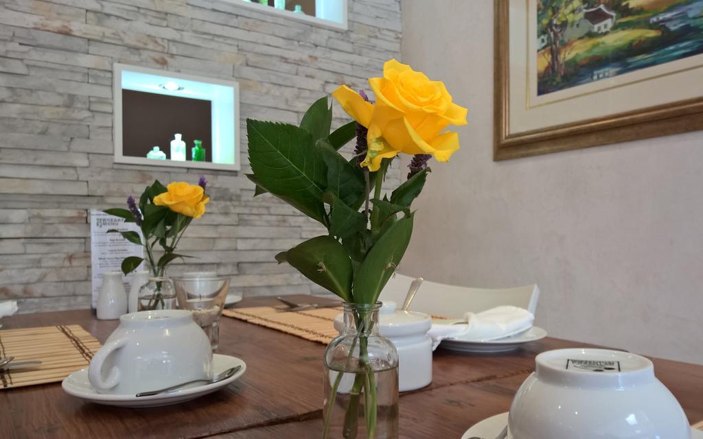 Wild Olive Guest House & Villa Cape Town Bagian luar foto